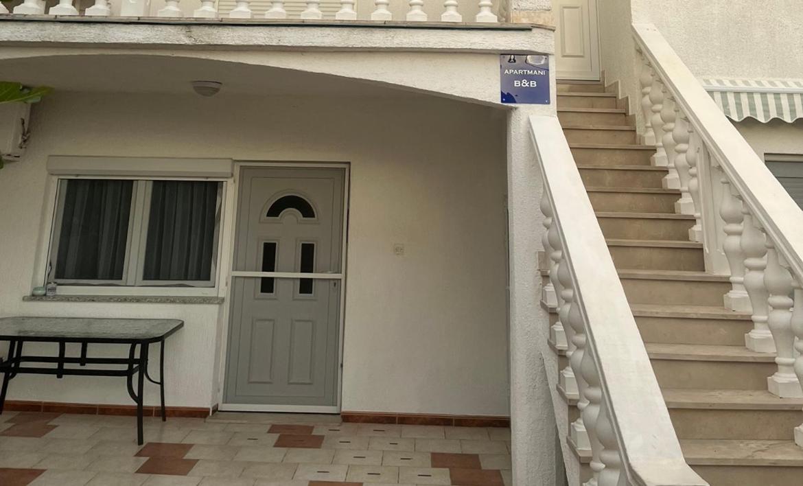 Apartments B&B Povljana Exterior foto